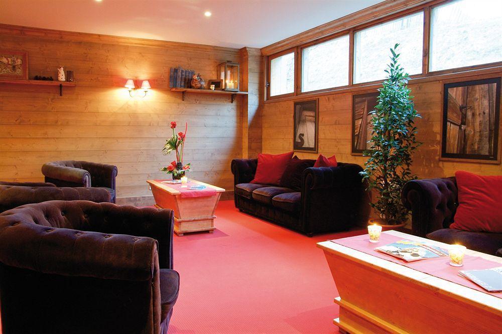 Aparthotel L'Atelier Du Reve Brides-les-Bains Exterior foto